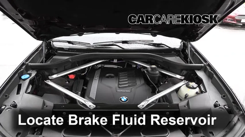 2021 BMW X7 xDrive40i 3.0L 6 Cyl. Turbo Líquido de frenos